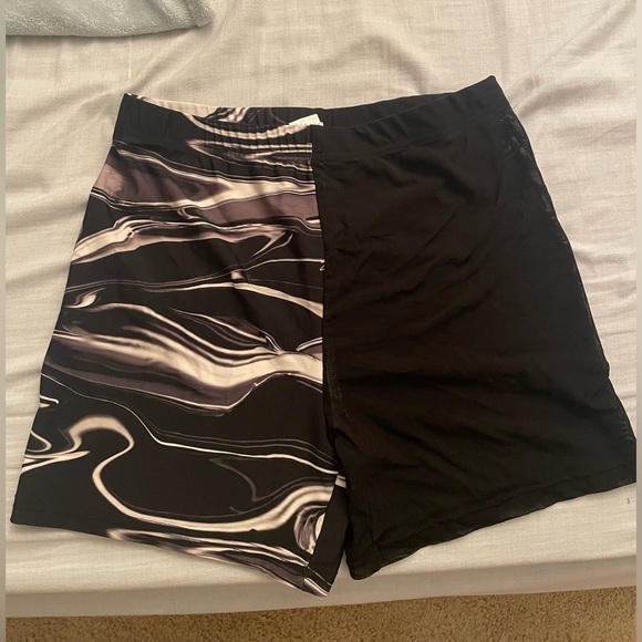 IHR split mesh high waisted rave shorts - Picture 1 of 2